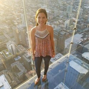 Meet your Posher, Allison